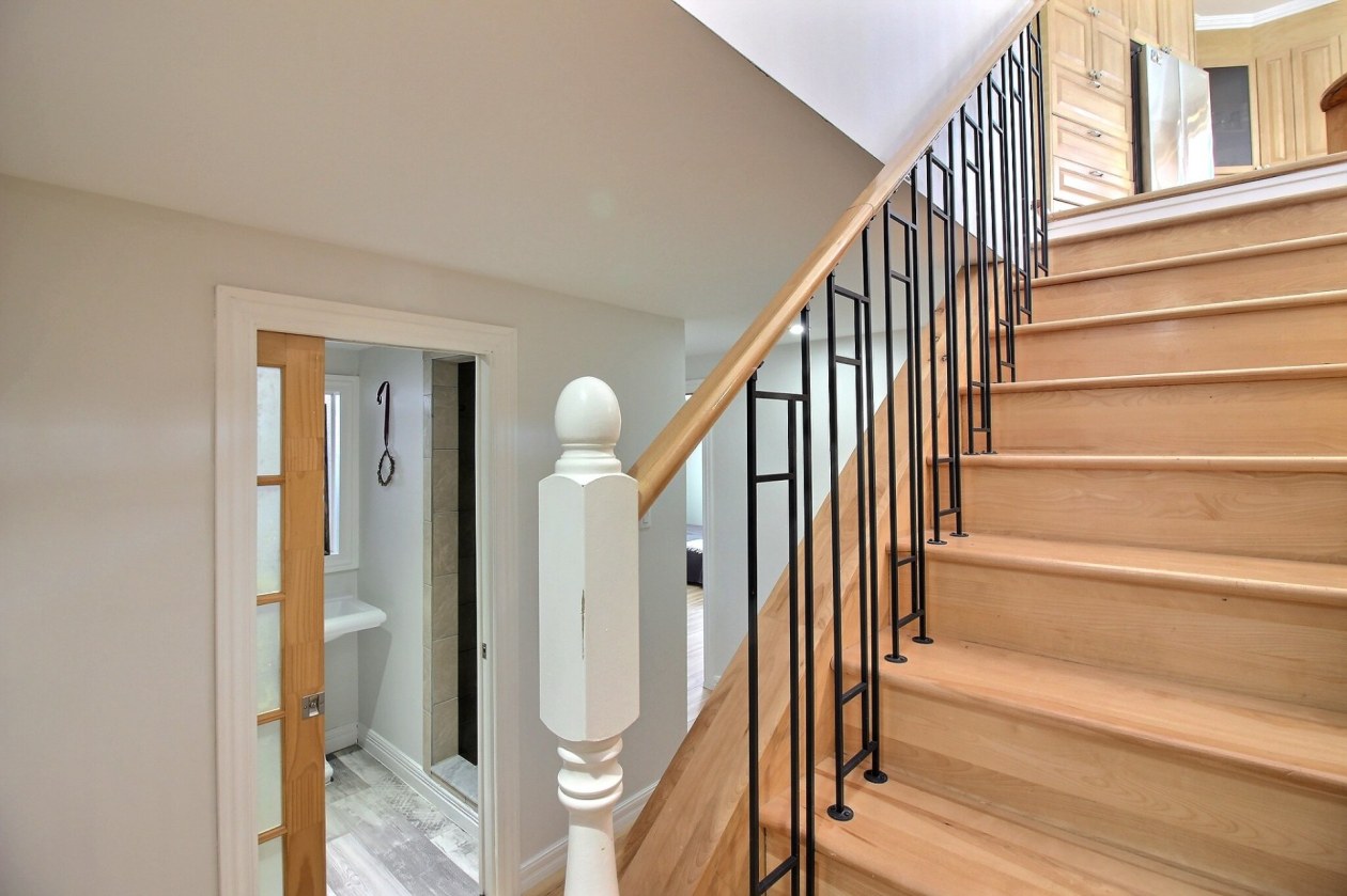 Escalier — 21 Rue du Cap-Barré, Percé