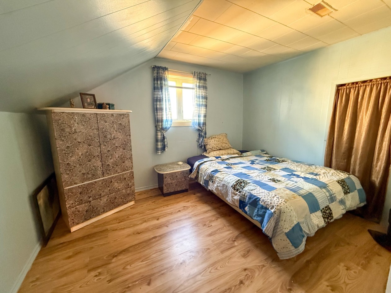 Chambre à coucher — 21 - A, Gaspé