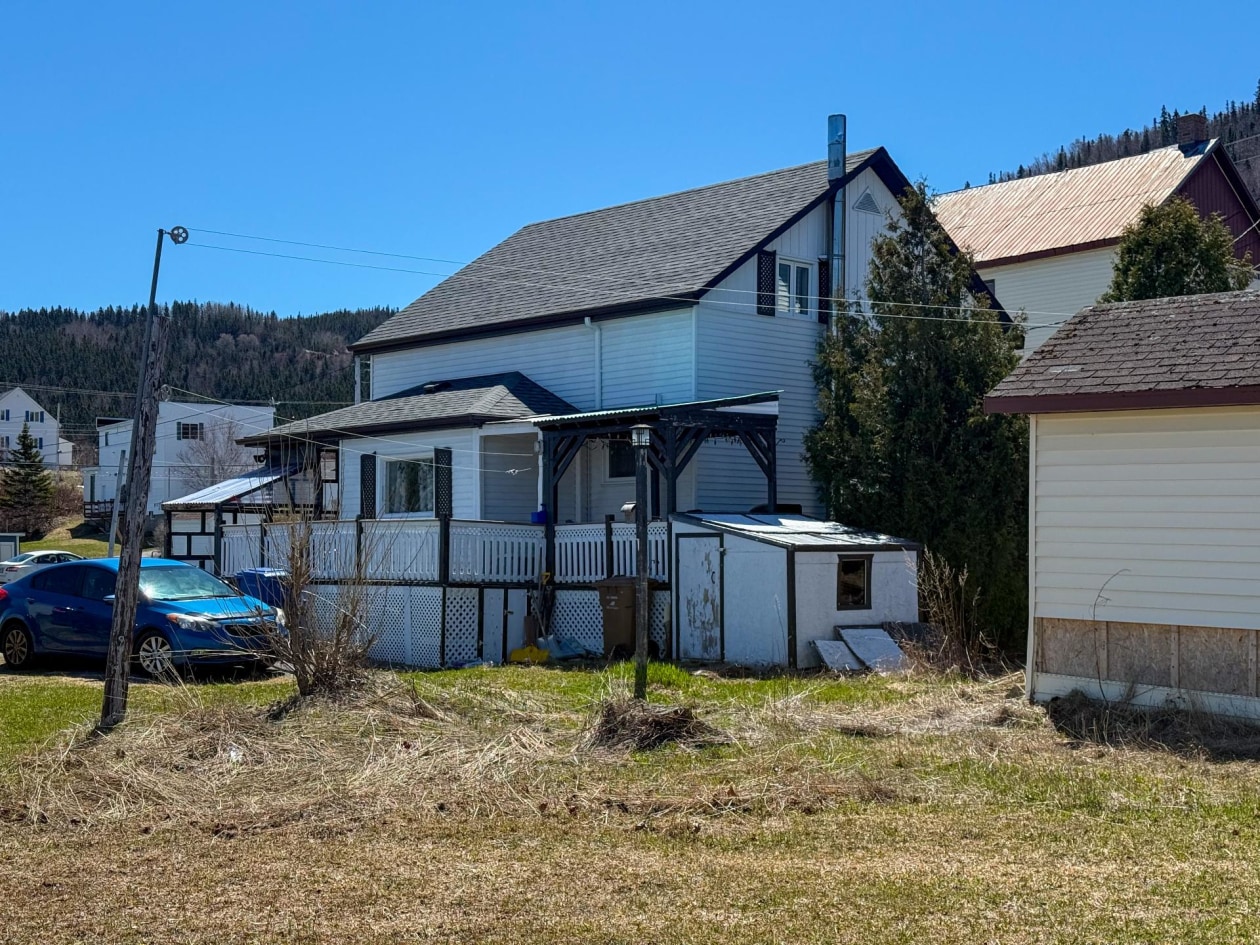 Extérieur — 21 - A, Gaspé