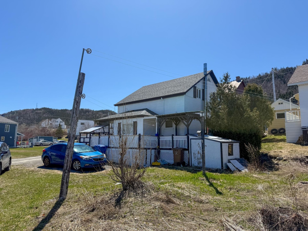 Extérieur — 21 - A, Gaspé