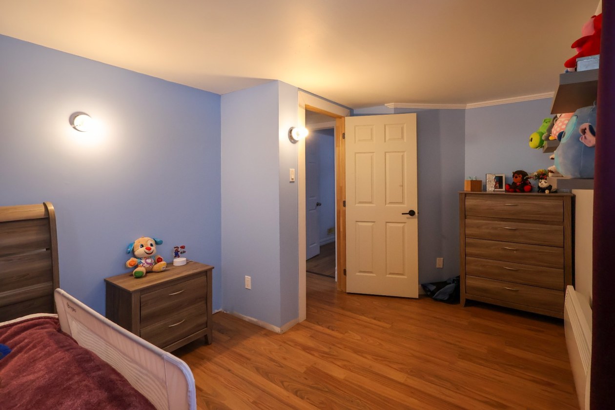 Chambre à coucher — 804 Route 132 O., Percé