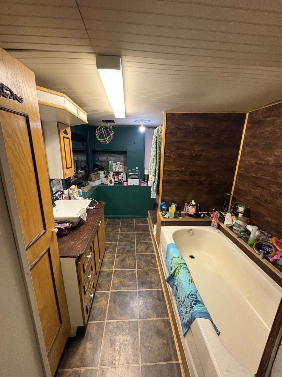 Salle de bains — 9 Rue Dunn, Gaspé