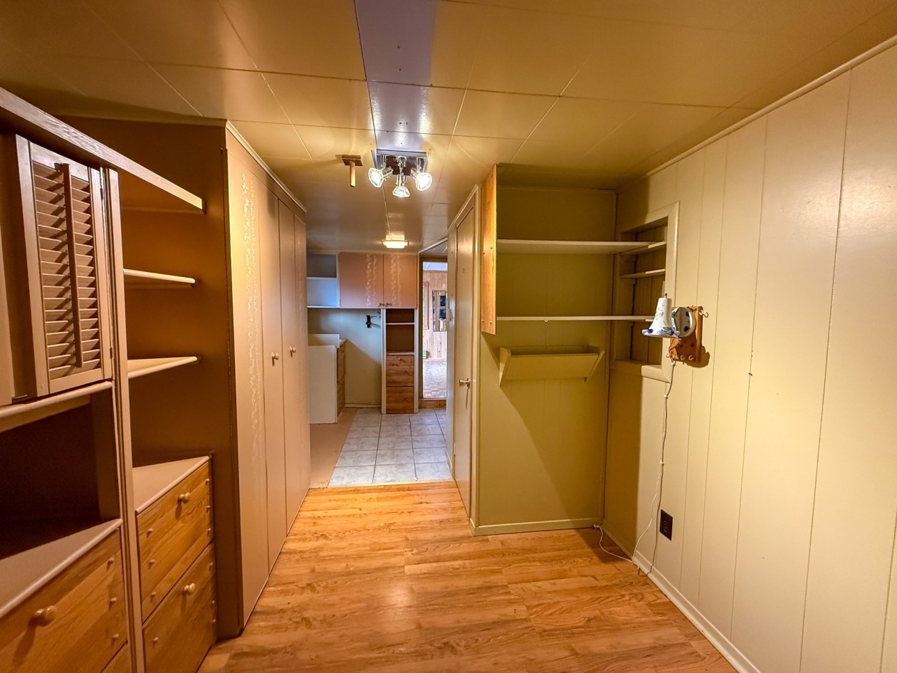 Rangement — 816 Boul. de la Pointe-Navarre, Gaspé