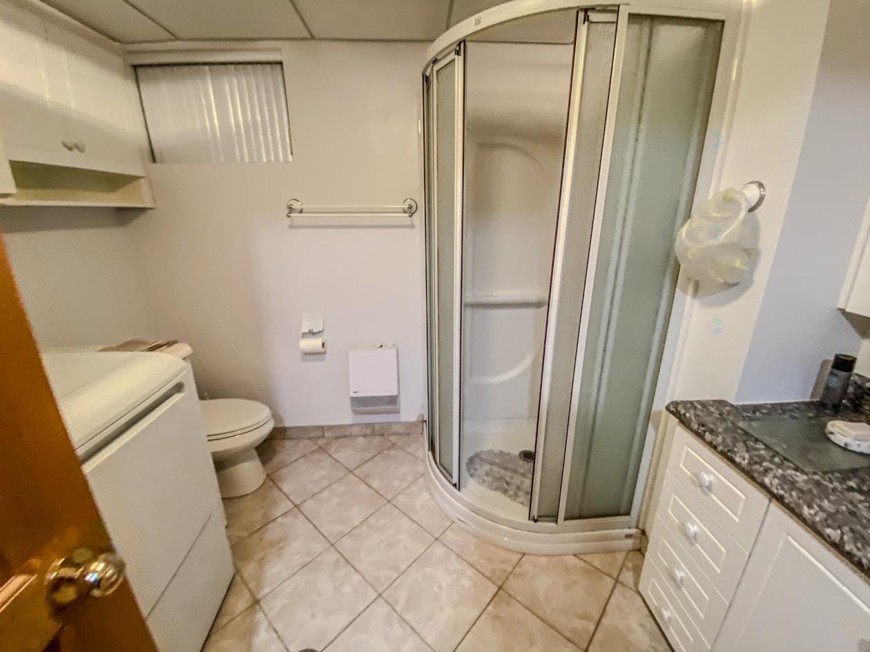 Salle de bains — 543 Av. de l'Hôtel-de-Ville, Chandler