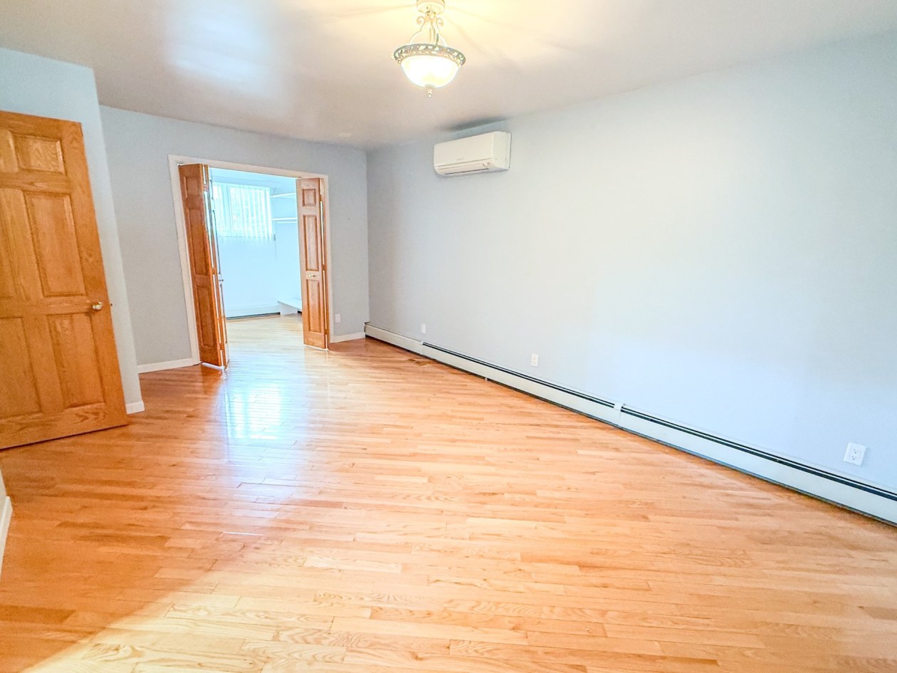 Chambre à coucher principale — 543 Av. de l'Hôtel-de-Ville, Chandler