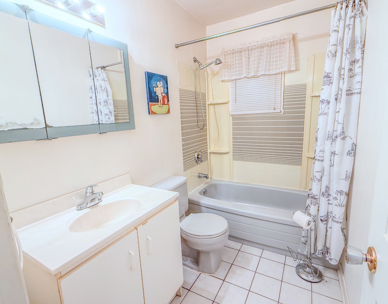 Salle de bains — 318 Grande Allée Ouest, Grande-Rivière