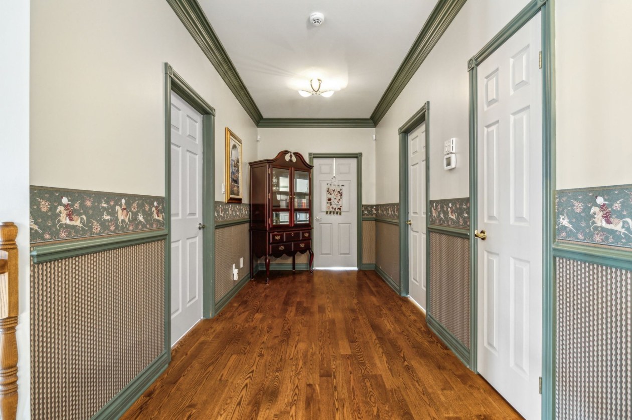 Corridor — 918, Av. Lépine, Gatineau (Buckingham), J8M1M9, Gatineau (Buckingham)
