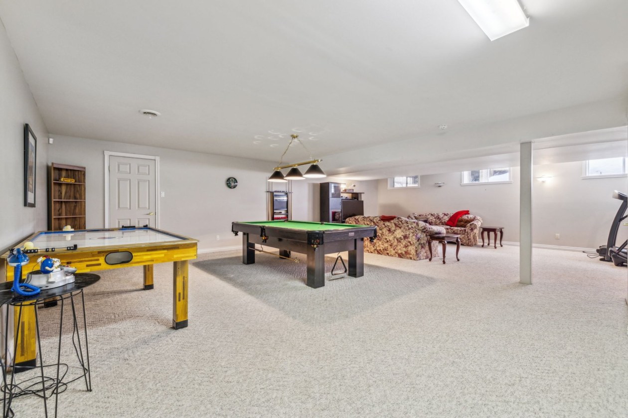 Salle familiale — 918, Av. Lépine, Gatineau (Buckingham), J8M1M9, Gatineau (Buckingham)
