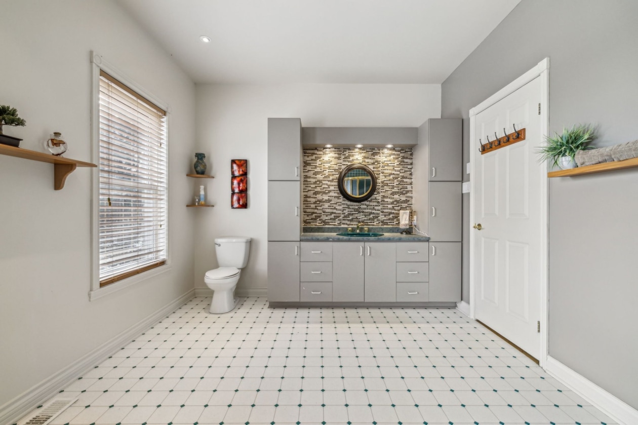 Salle de bains — 918, Av. Lépine, Gatineau (Buckingham), J8M1M9, Gatineau (Buckingham)