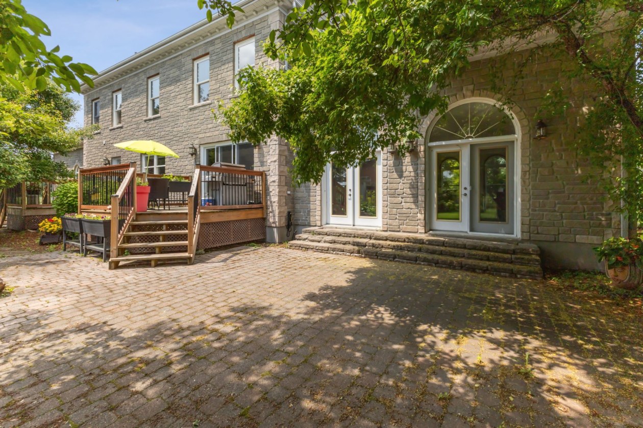 Cour — 918, Av. Lépine, Gatineau (Buckingham), J8M1M9, Gatineau (Buckingham)