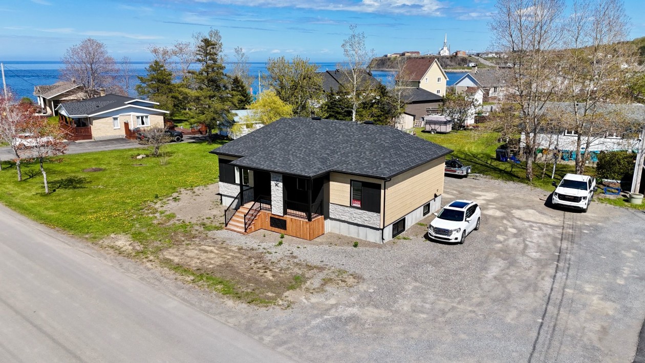 Photo aérienne — 6 Rue du Quai, Grande-Vallée