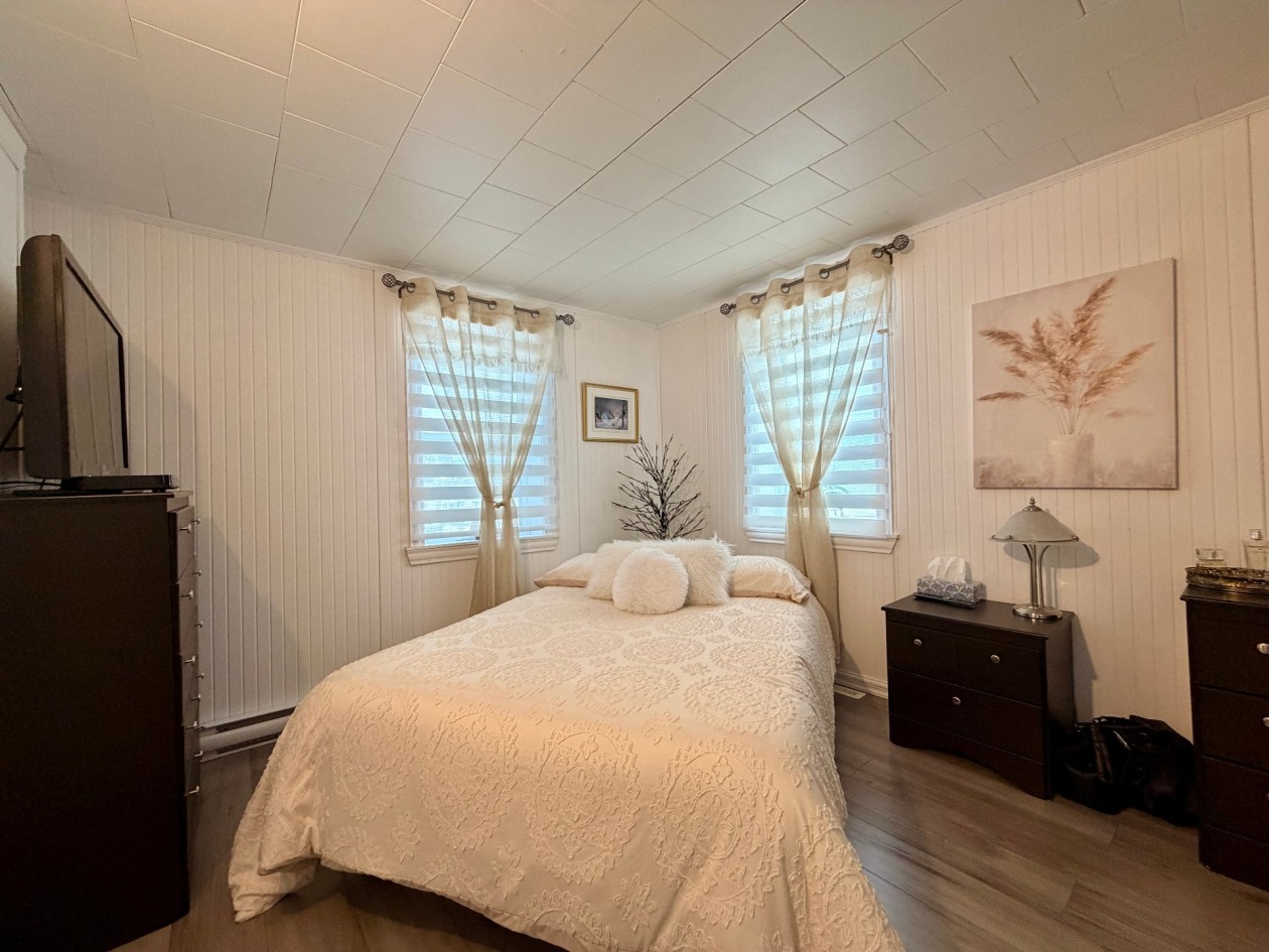 Chambre à coucher principale — 194 - 1 Boul. Renard O., Gaspé