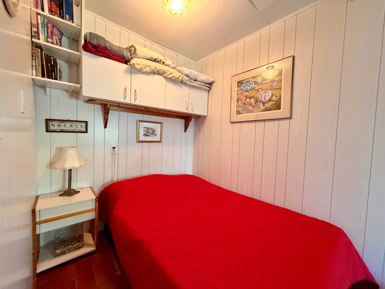 Chambre à coucher — 81 Rue de la Plage, Gaspé