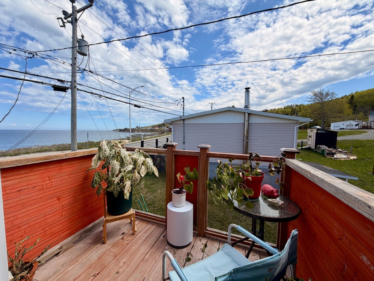 Balcon — 466 Route 132, Cloridorme