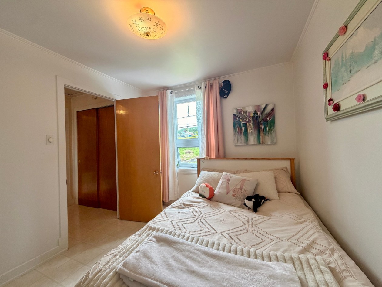Chambre à coucher — 7 Rue Dumaresq, Gaspé
