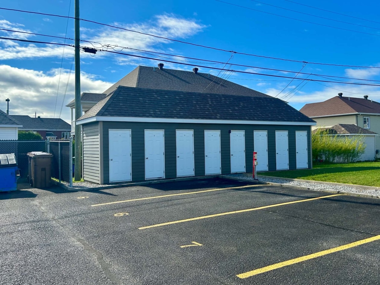 Remise — 445 Av. Léonidas S., Rimouski