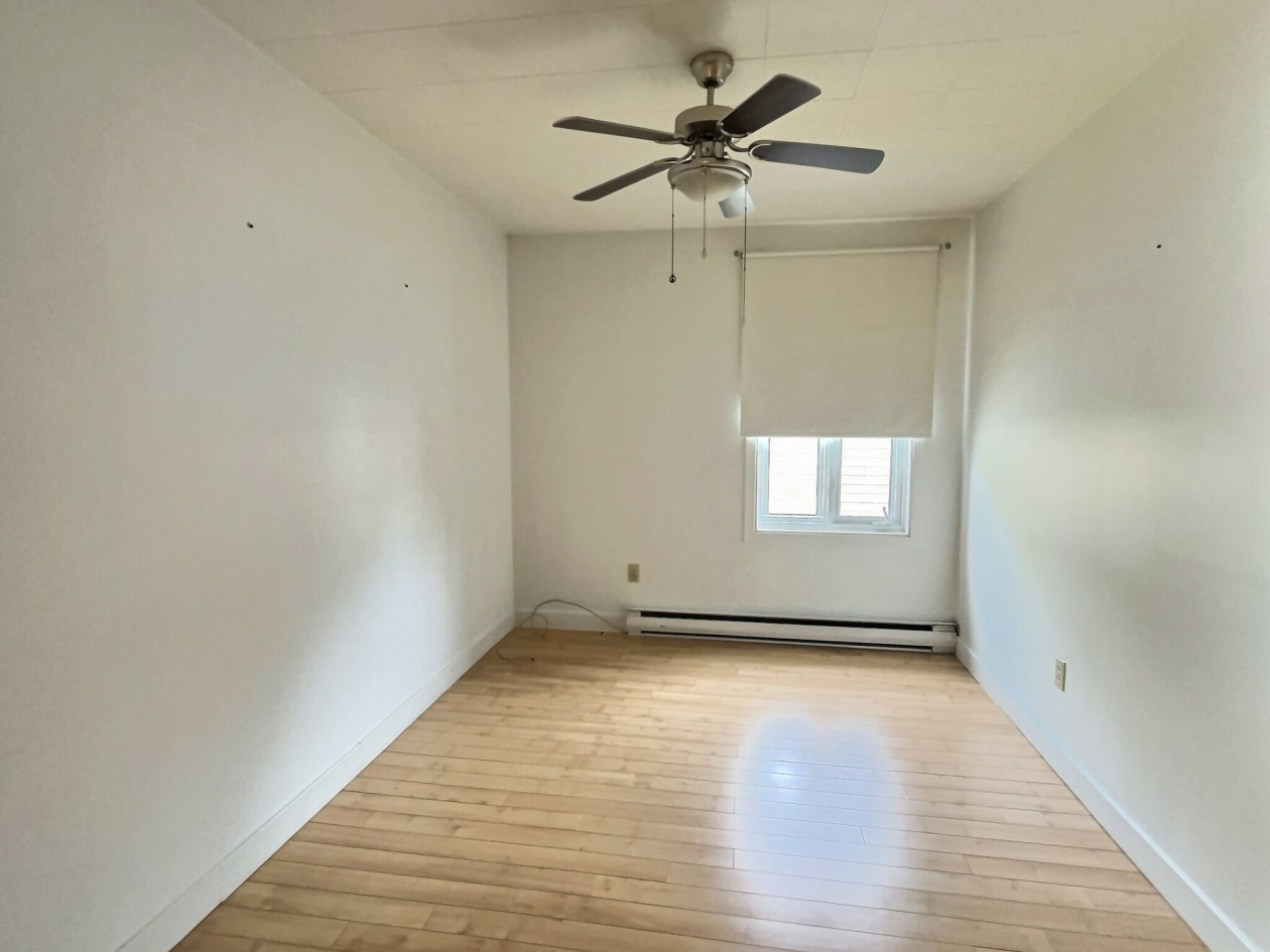 Chambre à coucher — 264 Rue Roy S., Rimouski