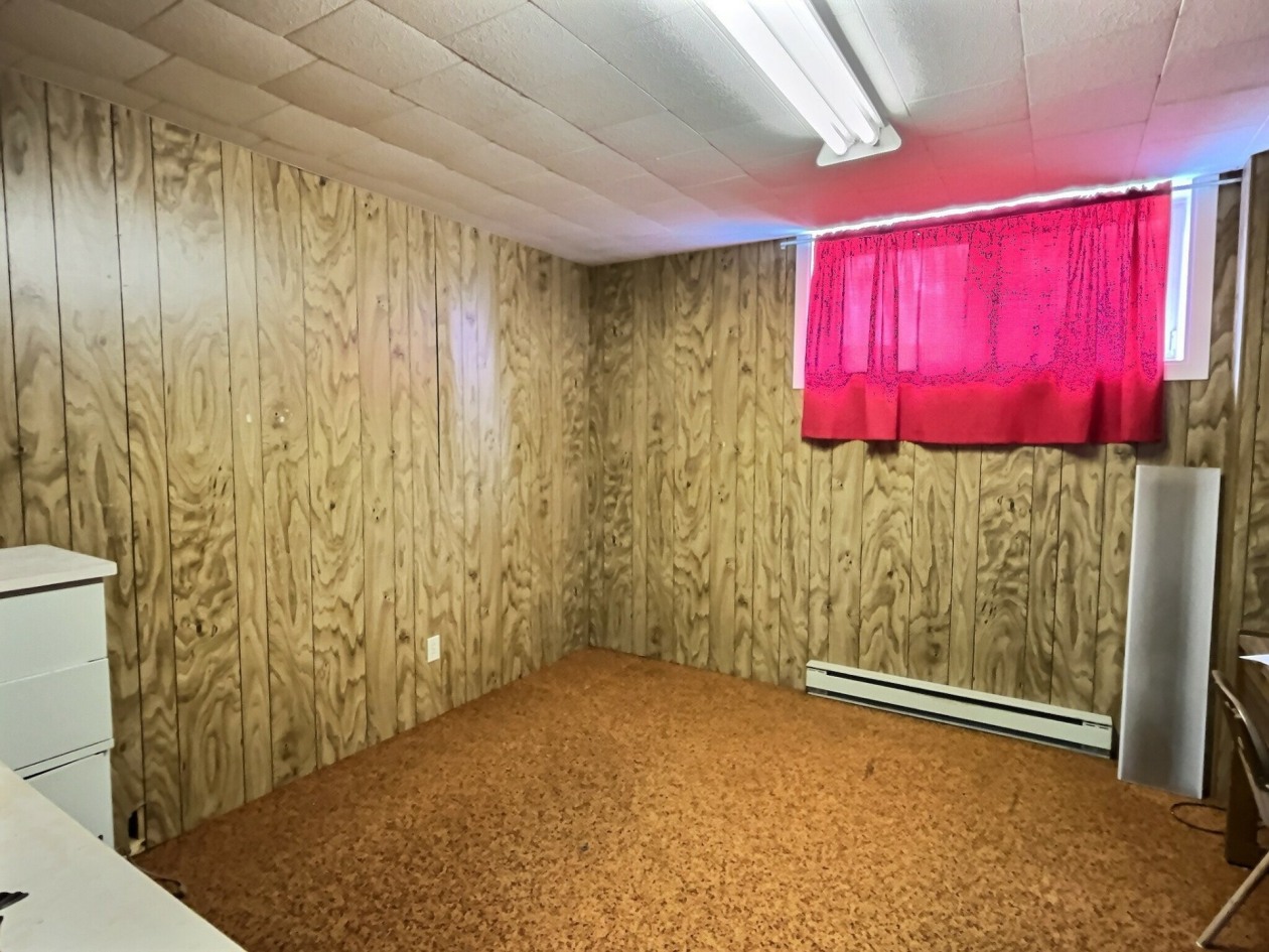 Chambre à coucher — 264 Rue Roy S., Rimouski