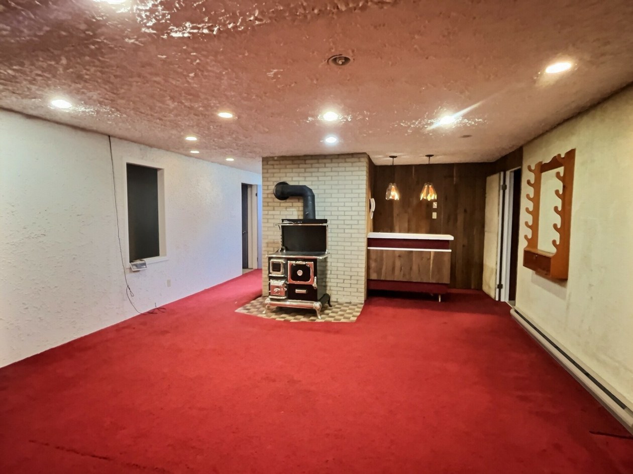 Salle familiale — 264 Rue Roy S., Rimouski