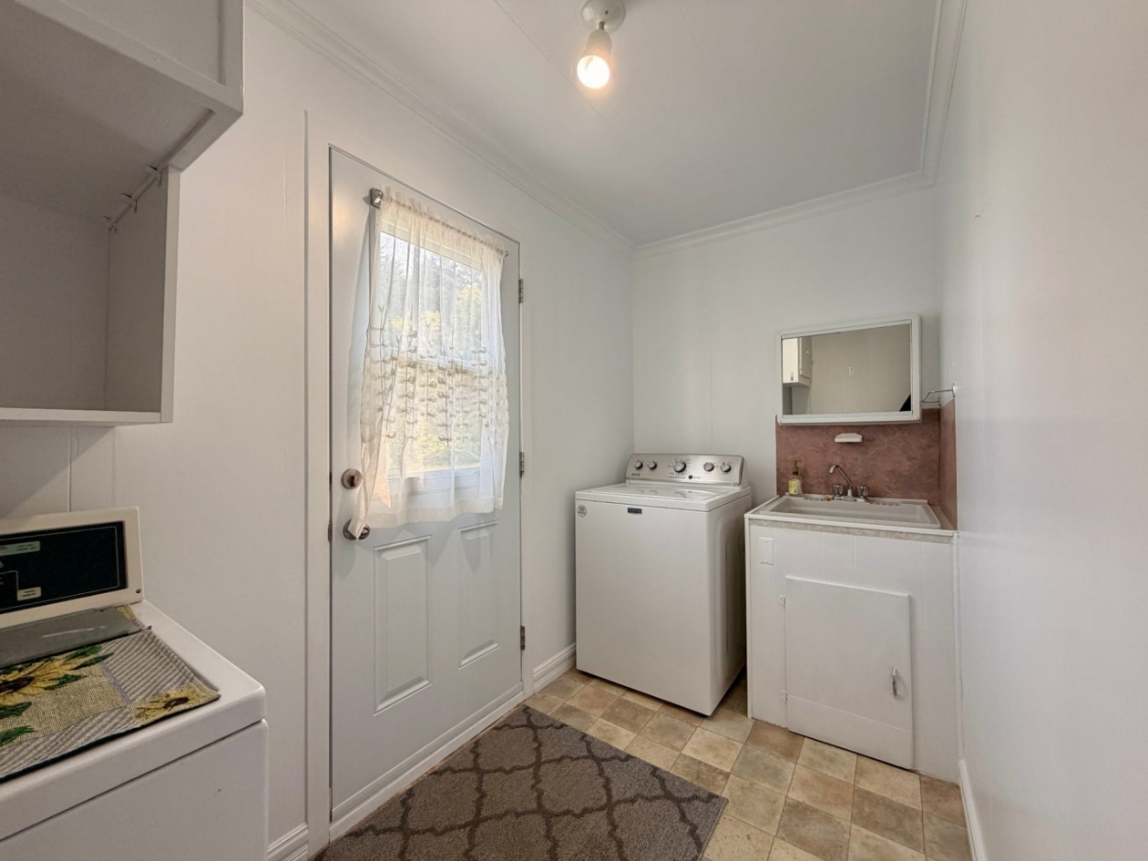 Salle de lavage — 478A Boul. de Petit-Cap, Gaspé
