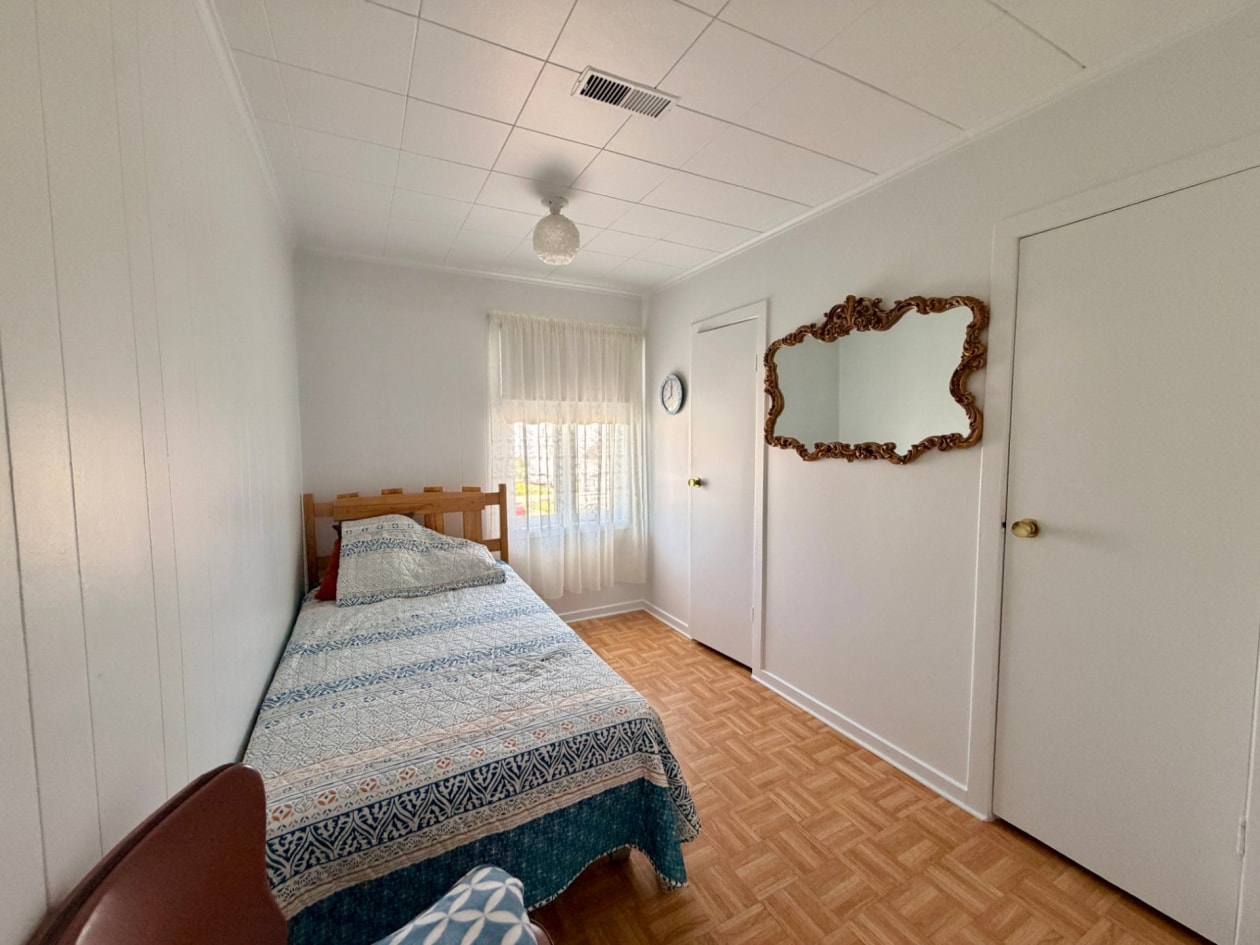 Chambre à coucher — 478A Boul. de Petit-Cap, Gaspé