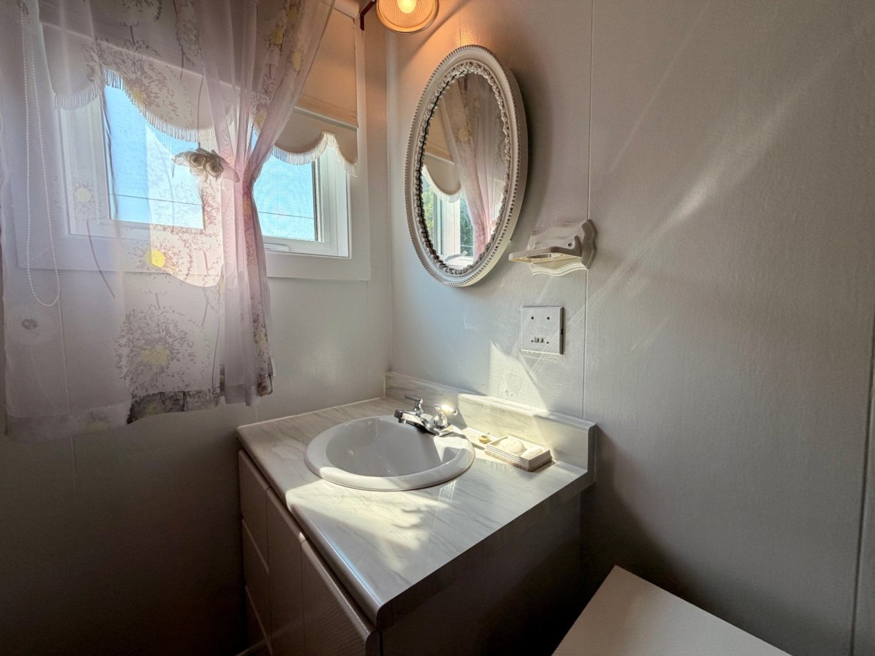 Salle de bains — 478A Boul. de Petit-Cap, Gaspé