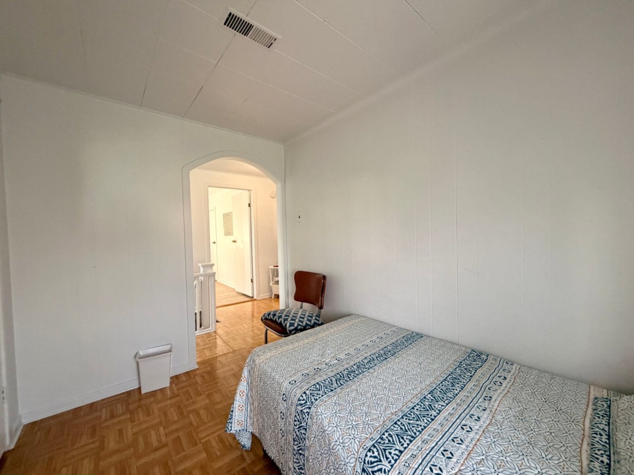 Chambre à coucher — 478A Boul. de Petit-Cap, Gaspé