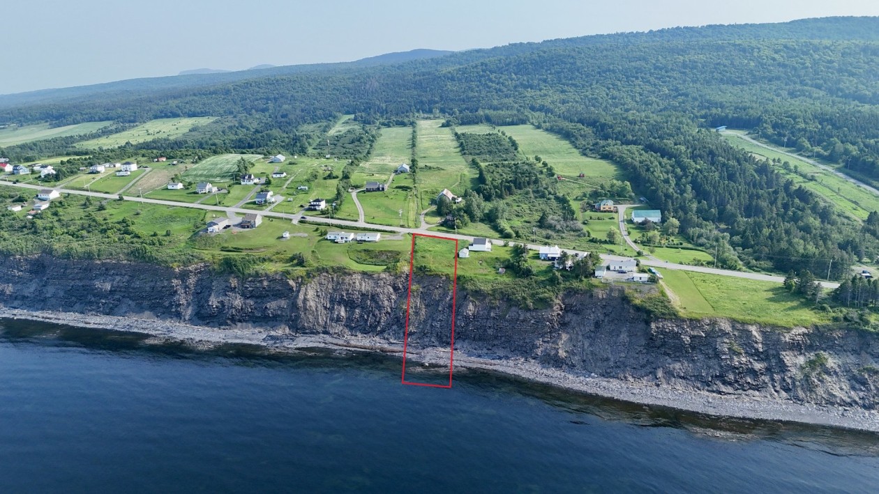 Photo aérienne — 647 Boul. du Griffon, Gaspé