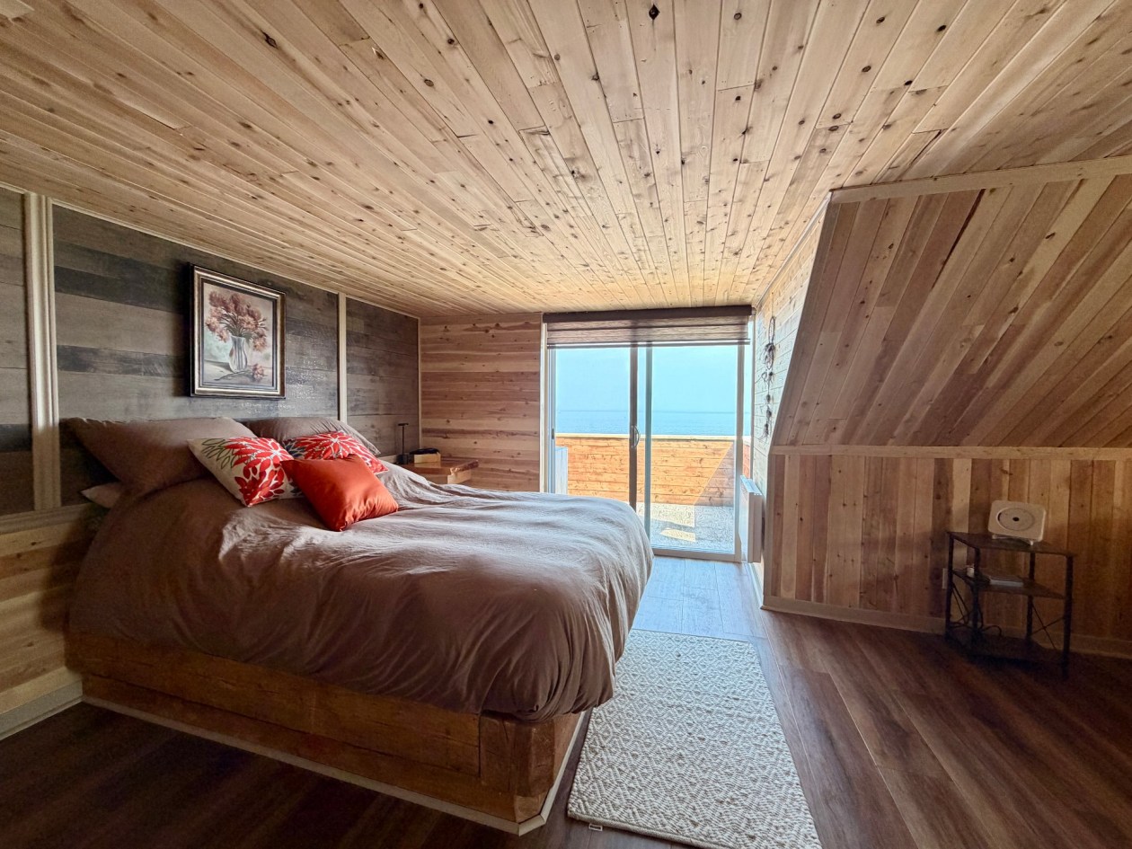 Chambre à coucher principale — 15, Route du Brûlé, Cloridorme, G0E1G0, Cloridorme
