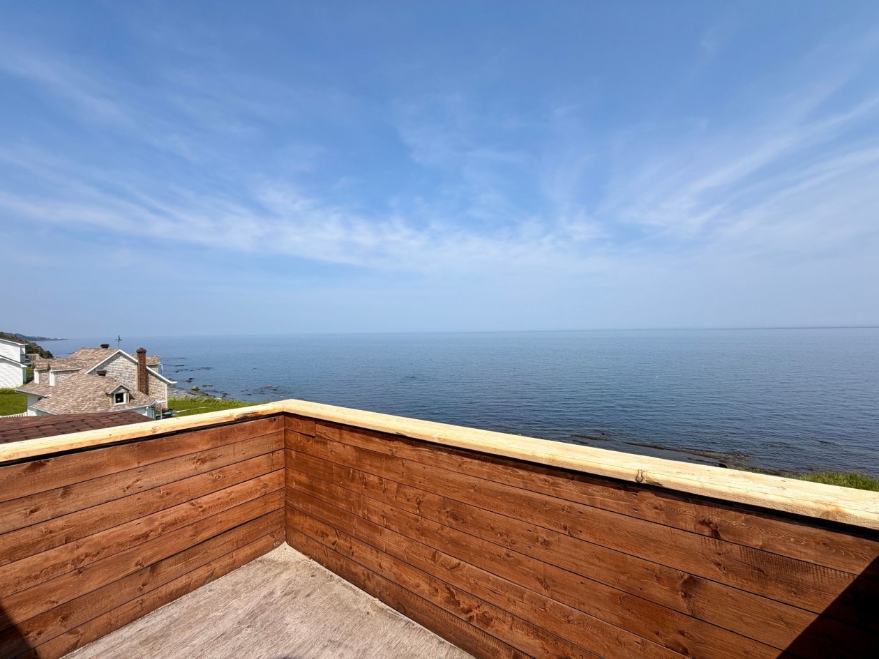 Balcon — 15, Route du Brûlé, Cloridorme, G0E1G0, Cloridorme