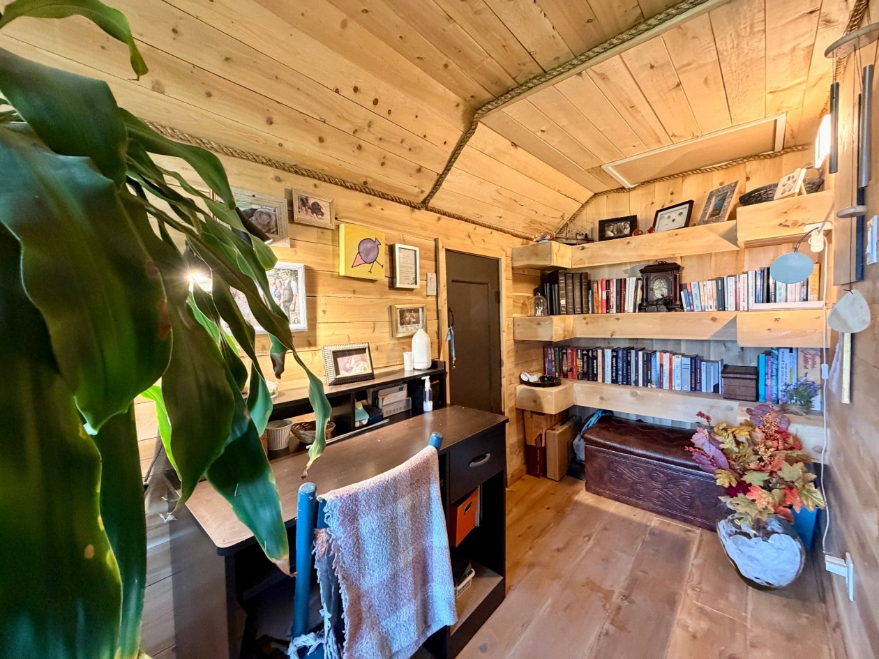 Chambre à coucher — 15, Route du Brûlé, Cloridorme, G0E1G0, Cloridorme