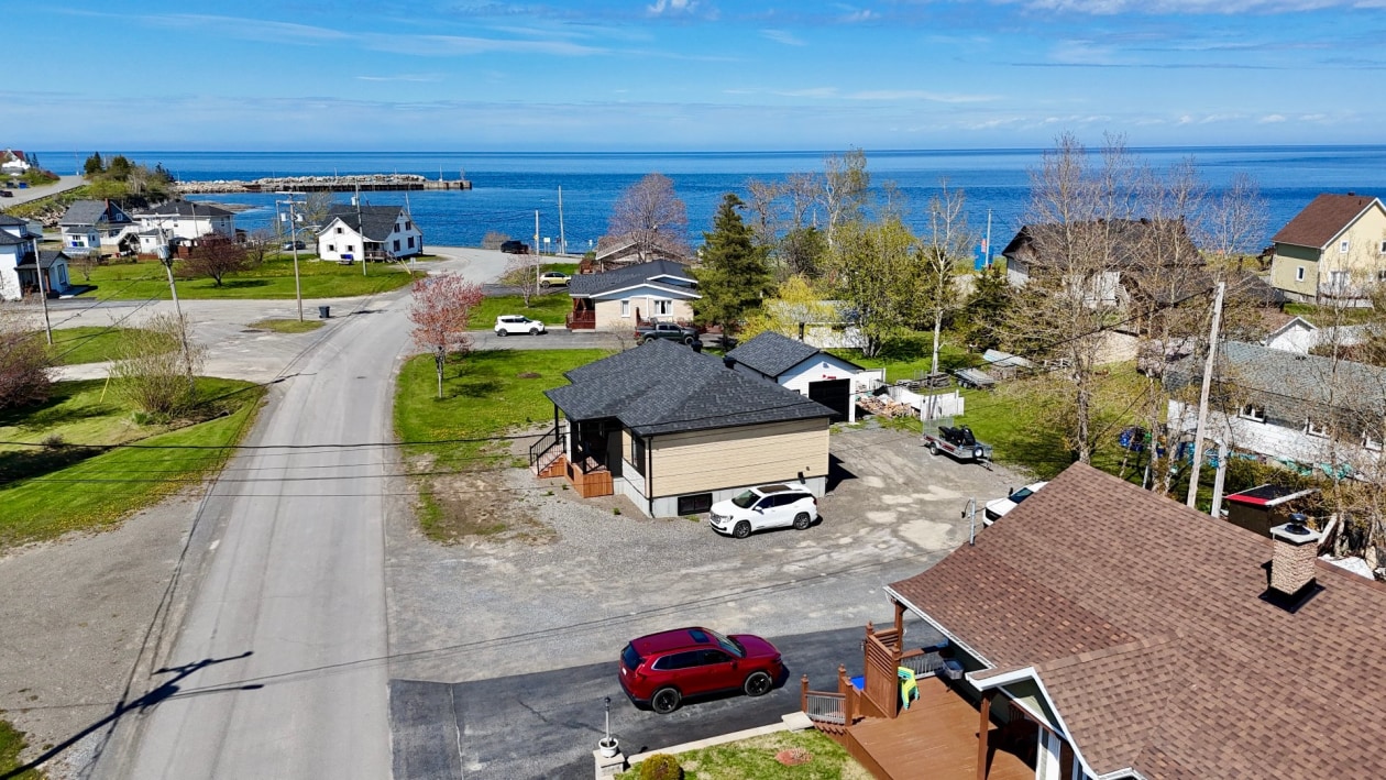 Photo 57 — 6 Rue du Quai, Grande-Vallée