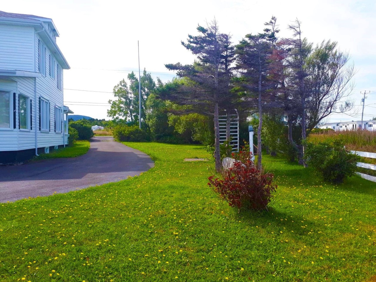 Façade — 1281 Boul. de Cap-des-Rosiers, Gaspé