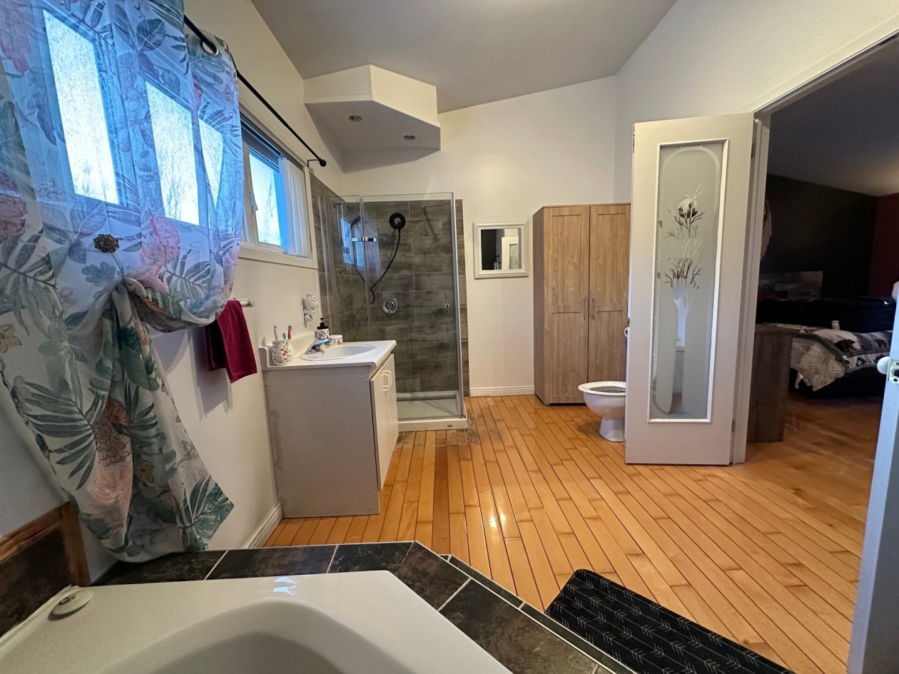 Salle de bains — 164, Route 132, Cloridorme, G0C1G0, Cloridorme