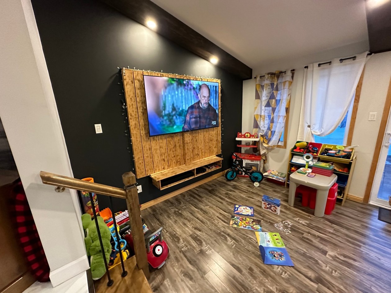 Salon — 164, Route 132, Cloridorme, G0C1G0, Cloridorme