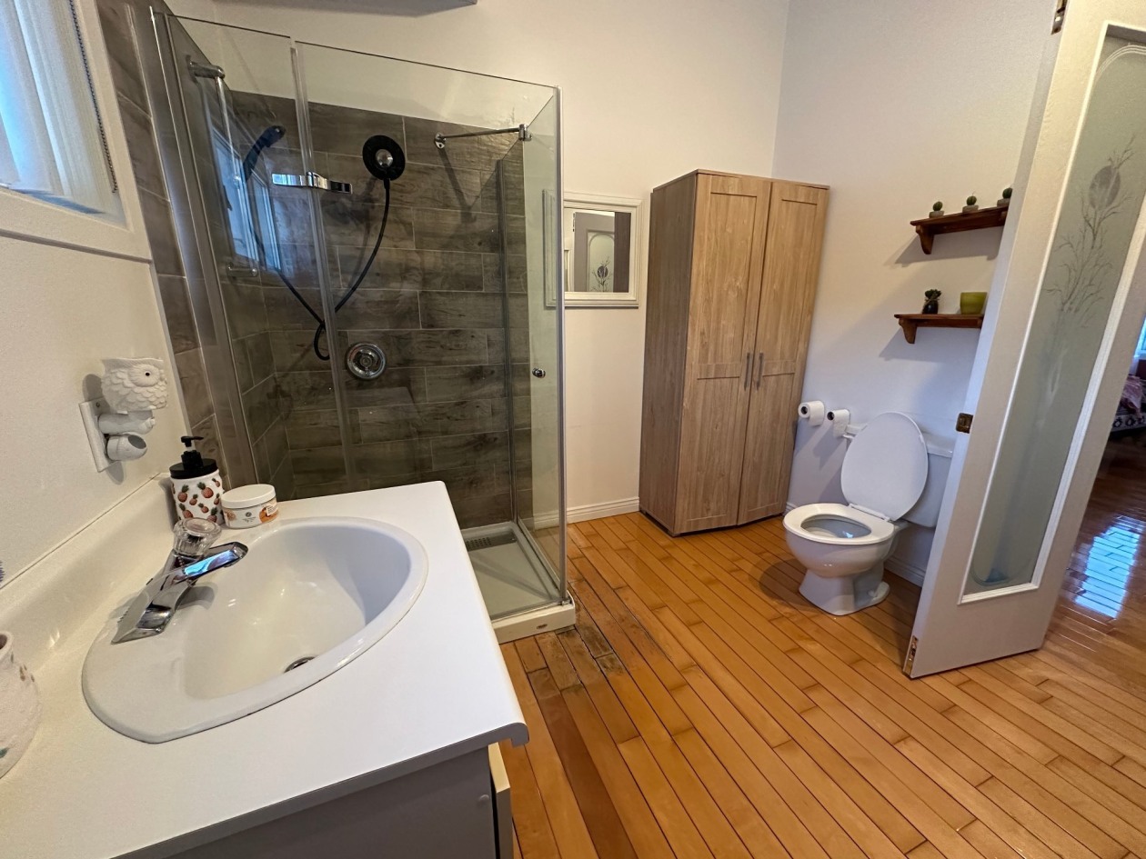 Salle de bains — 164, Route 132, Cloridorme, G0C1G0, Cloridorme