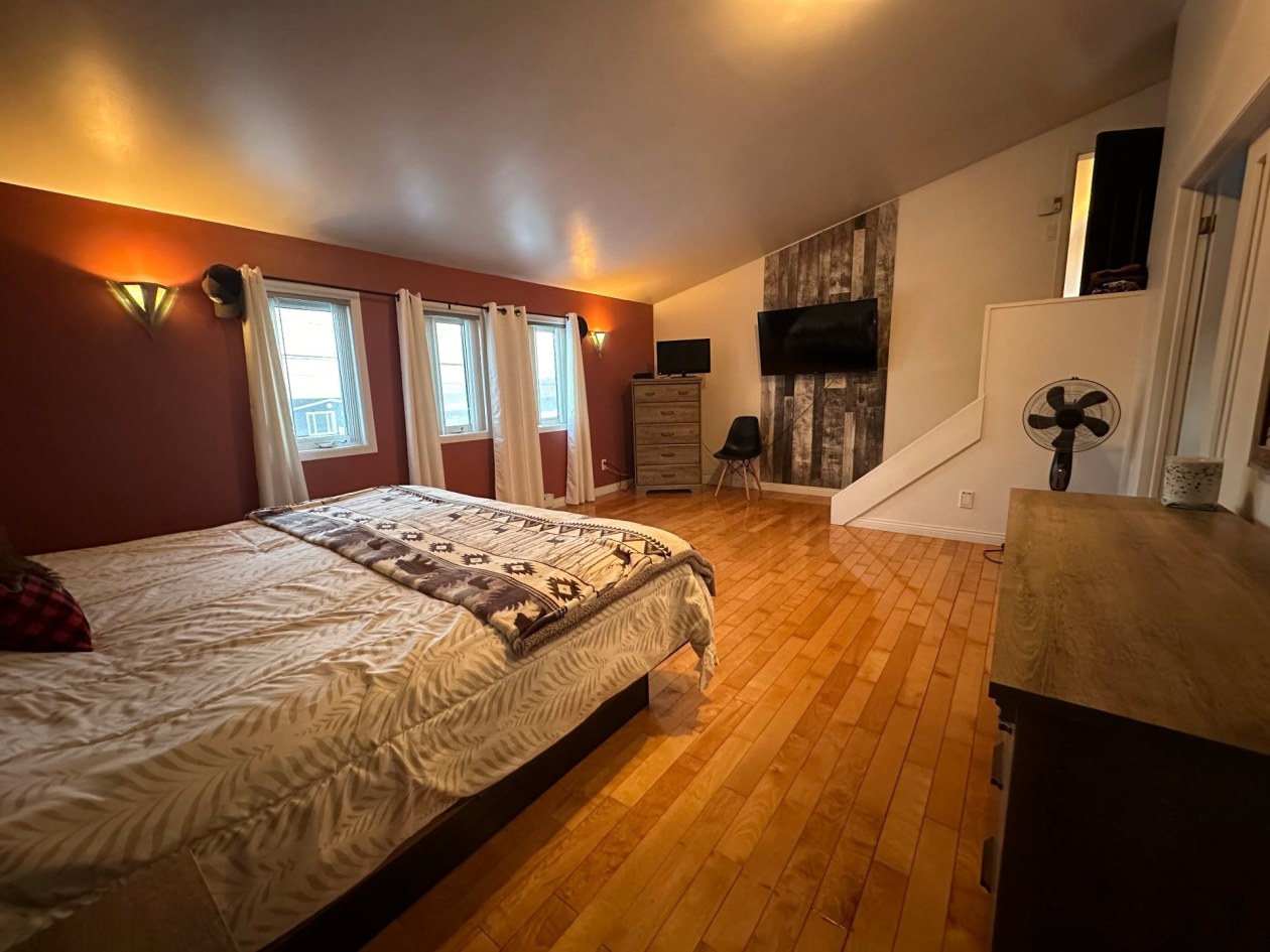 Chambre à coucher principale — 164, Route 132, Cloridorme, G0C1G0, Cloridorme