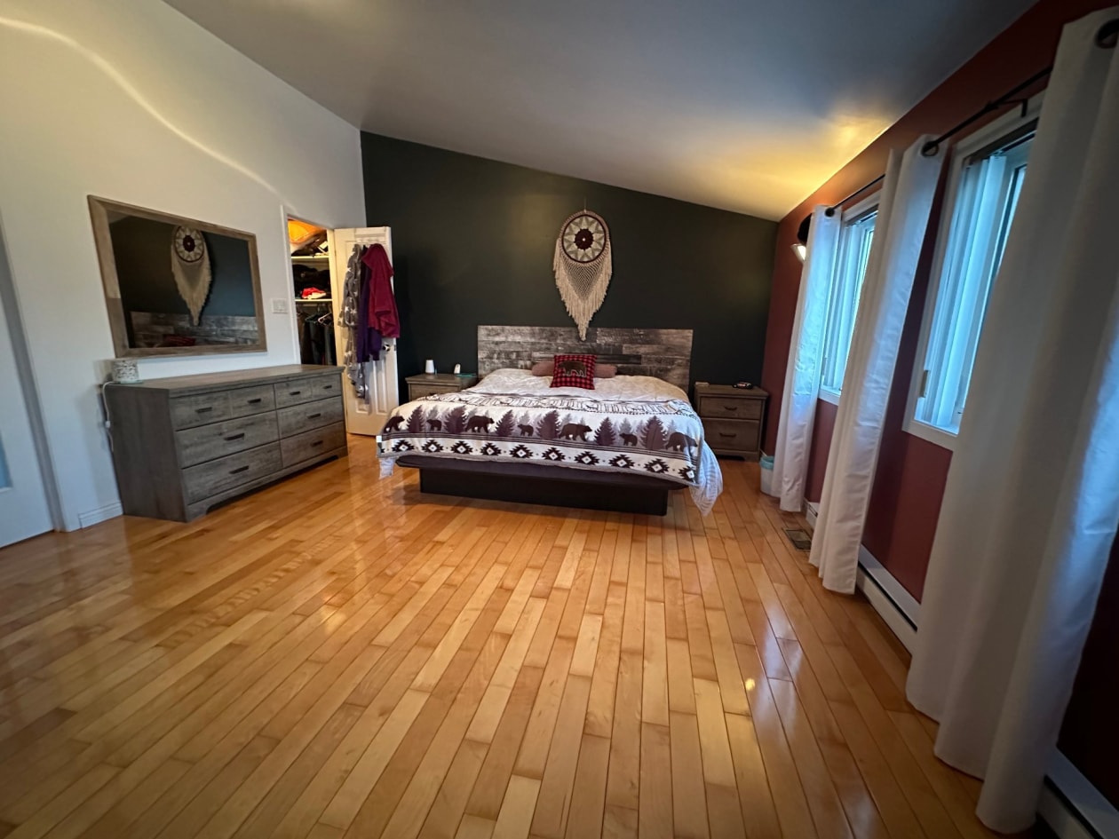 Chambre à coucher principale — 164, Route 132, Cloridorme, G0C1G0, Cloridorme