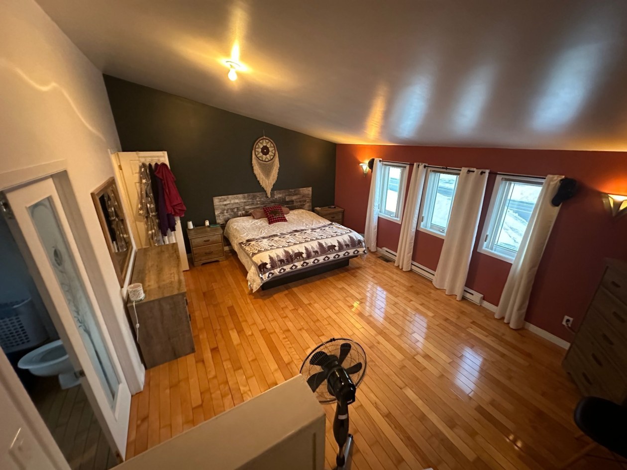 Chambre à coucher principale — 164, Route 132, Cloridorme, G0C1G0, Cloridorme