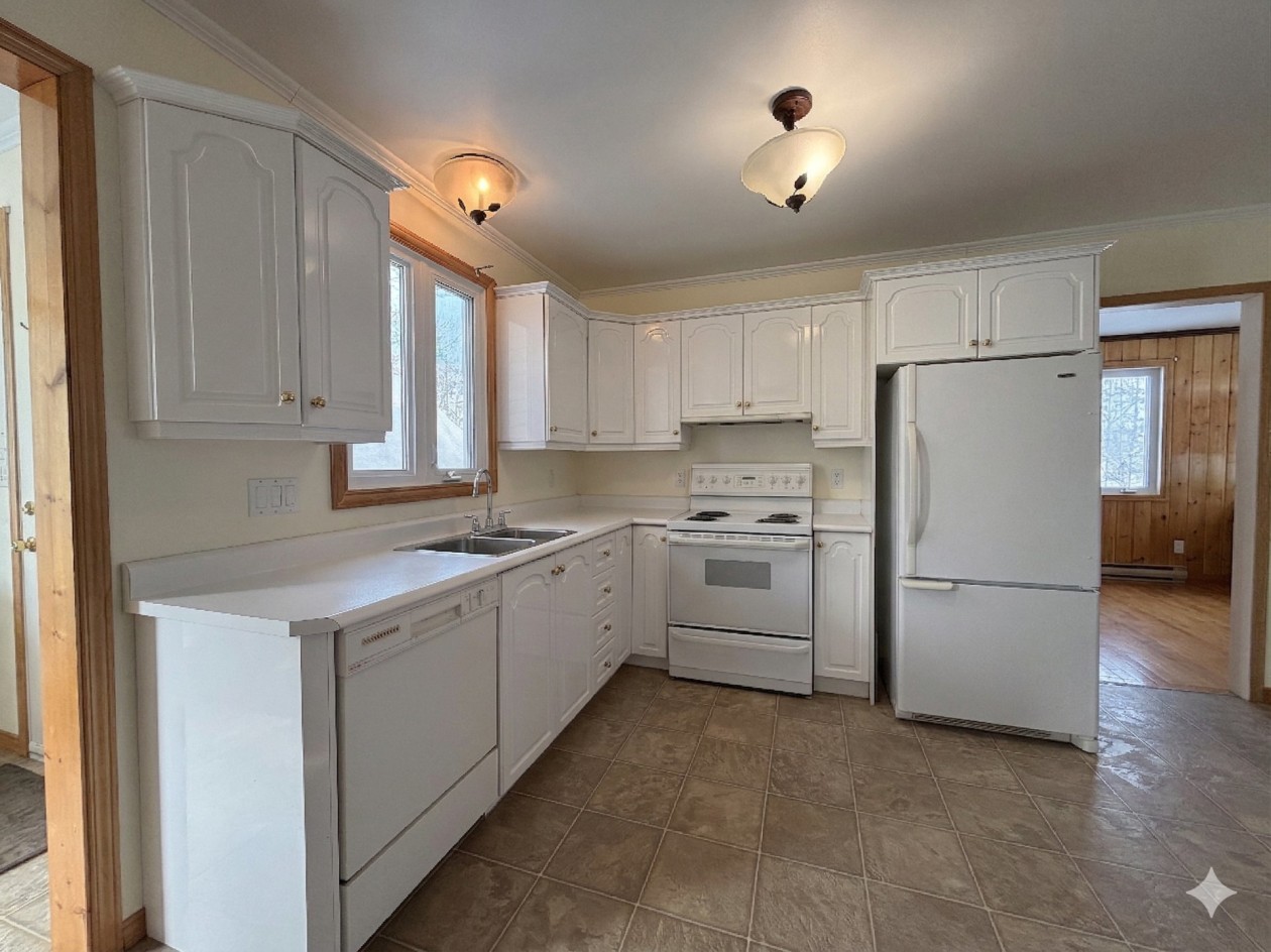 Photo 10 — 12 Rue Forest, Gaspé