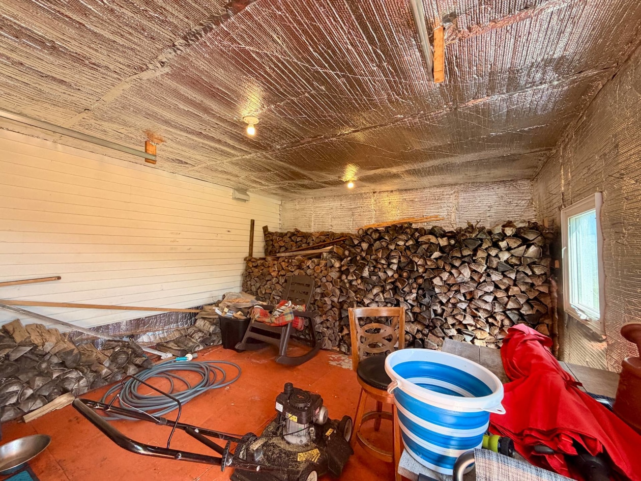 Rangement — 18 Rue du Fleuve, Gaspé