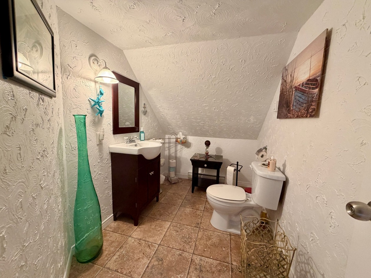 Salle d'eau — 18 Rue du Fleuve, Gaspé