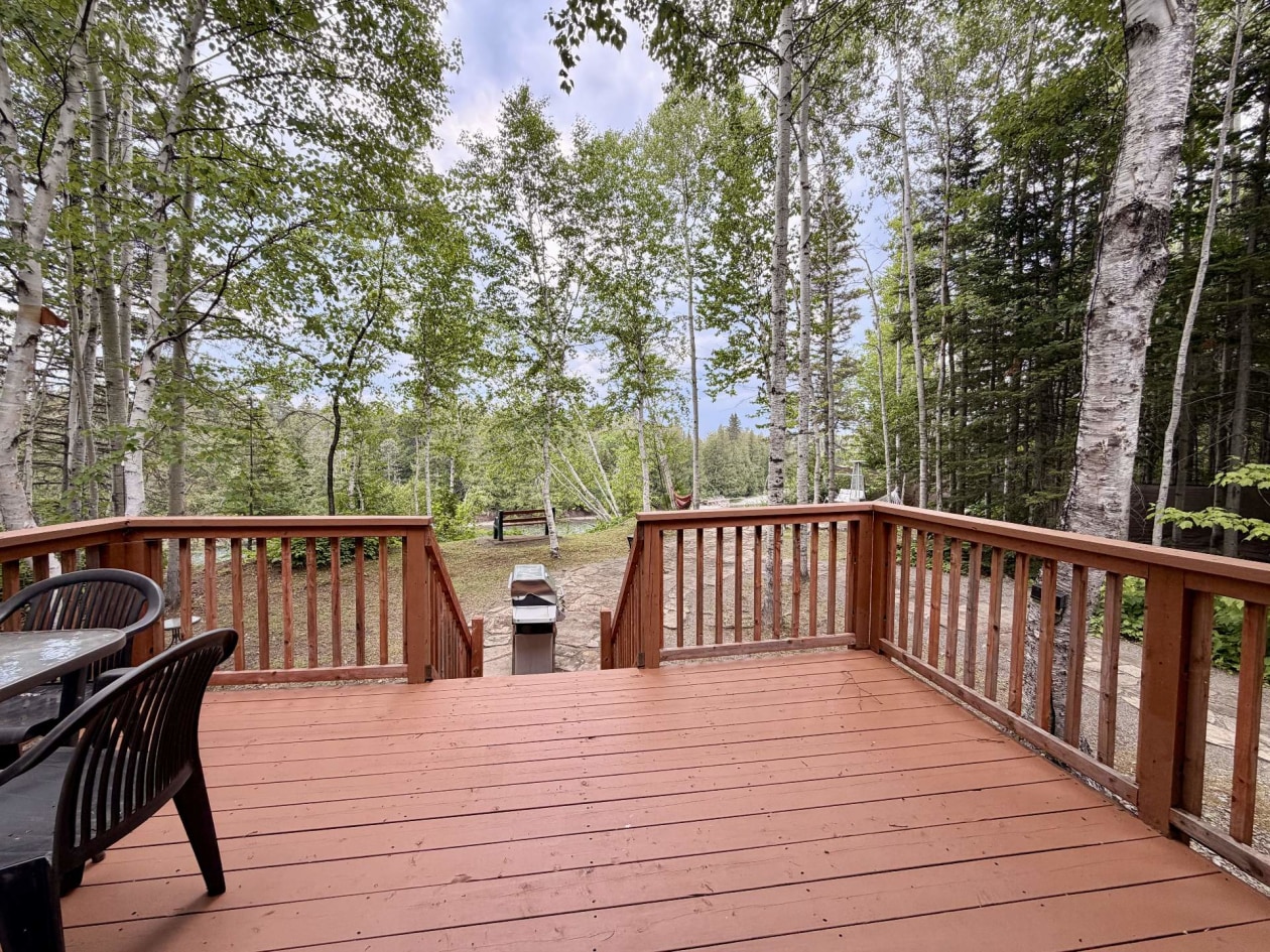 Balcon — 96 Rue St-Jean, Gaspé
