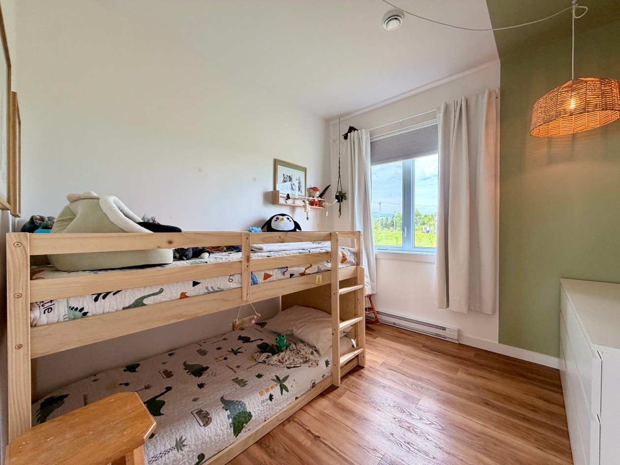 Chambre à coucher — 1A Rue du Phare, Sainte-Madeleine-de-la-Rivière-Madeleine