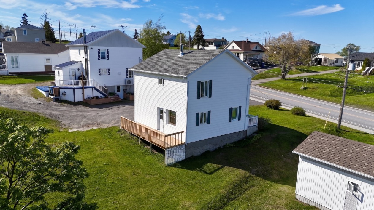 Face arrière — 521 Boul. de Petit-Cap, Gaspé