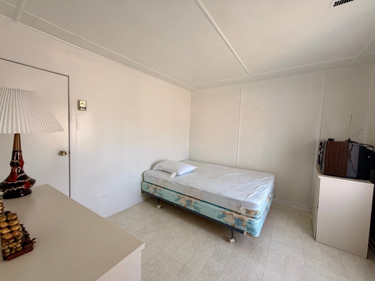 Chambre à coucher — 521 Boul. de Petit-Cap, Gaspé