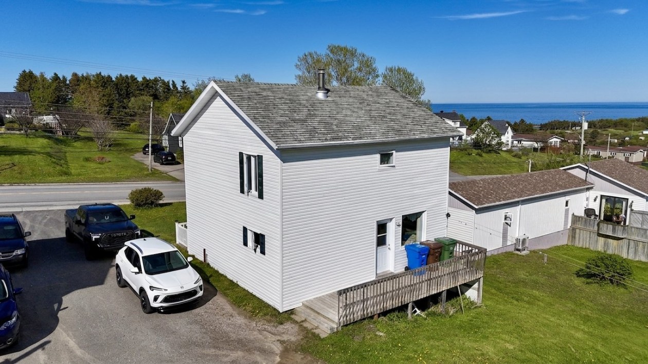 Face arrière — 521 Boul. de Petit-Cap, Gaspé