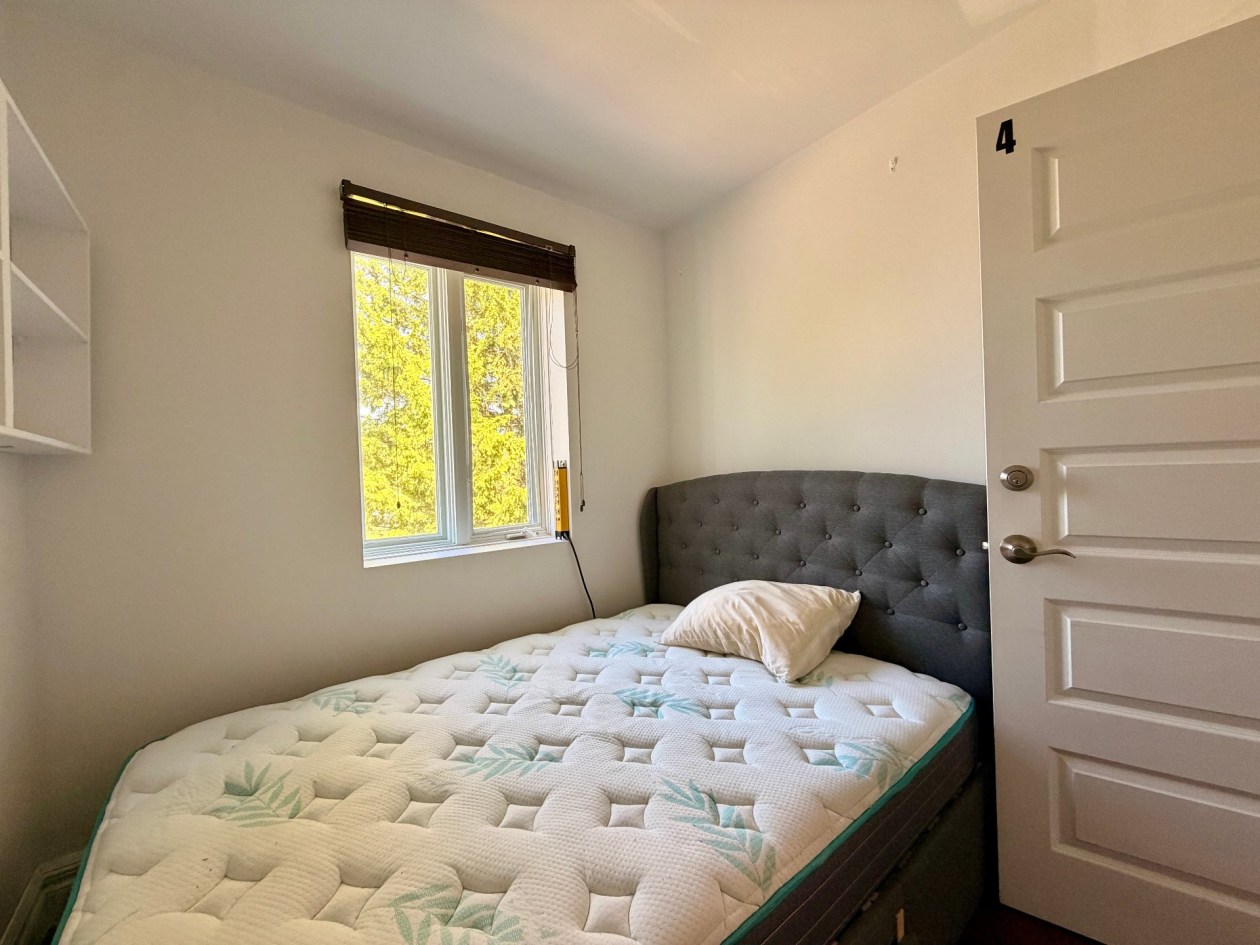 Chambre à coucher — 25, Rue Pouliot, Gaspé, G4X1H5, Gaspé