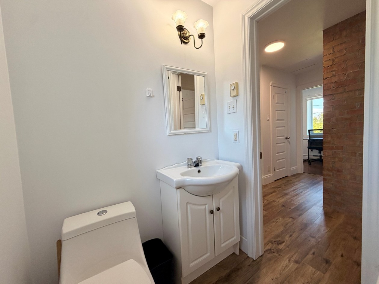 Chambre à coucher — 25, Rue Pouliot, Gaspé, G4X1H5, Gaspé