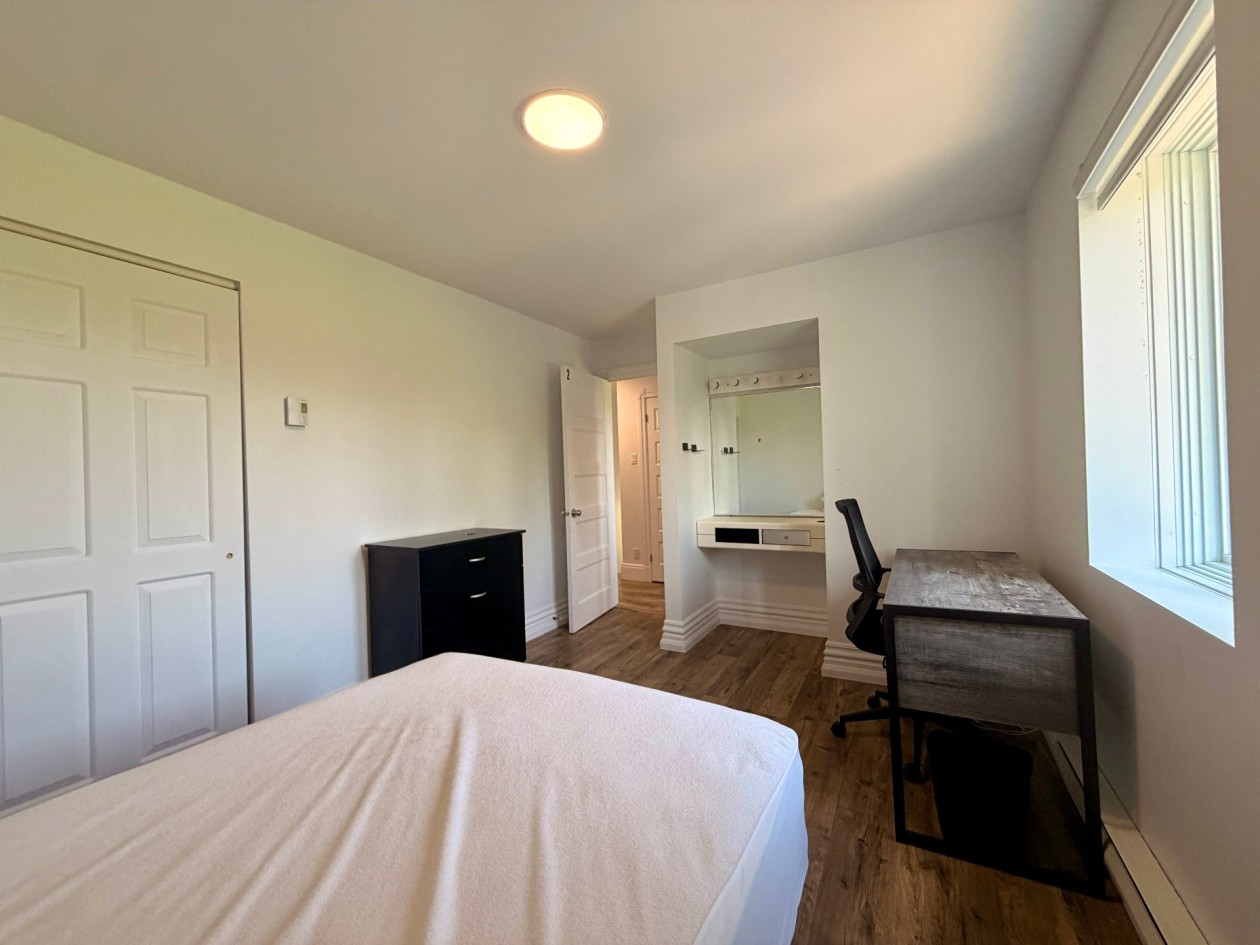 Chambre à coucher — 25, Rue Pouliot, Gaspé, G4X1H5, Gaspé